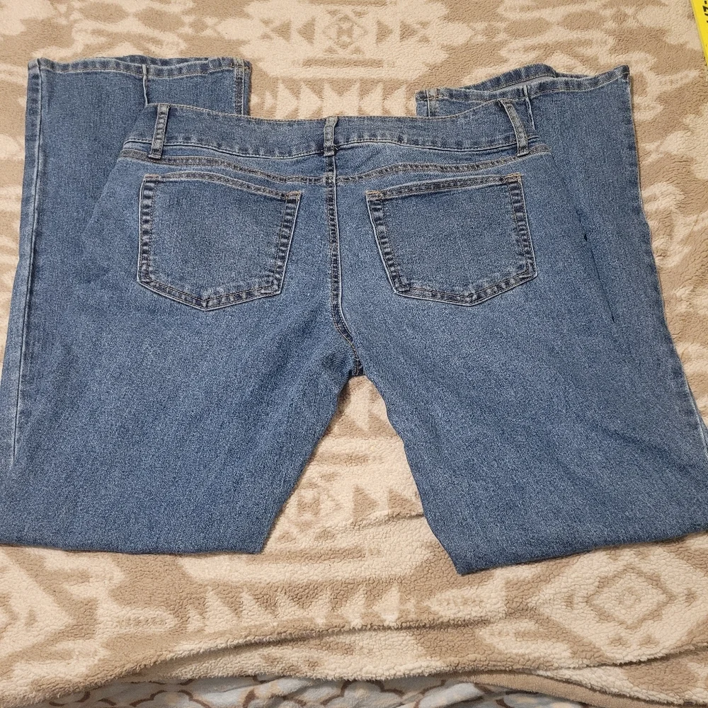 No Boundaries Blue Mid-Rise Bootcut Jeans with Front Seams - Picture 4 of 8
